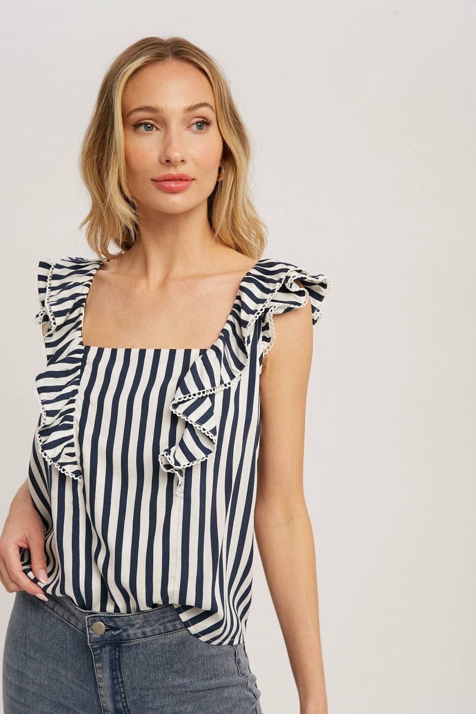 STRIPE SQUARE NECK FRILL BLOUSE NAVY